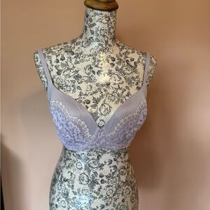 Elegant Lace Lavender Bra